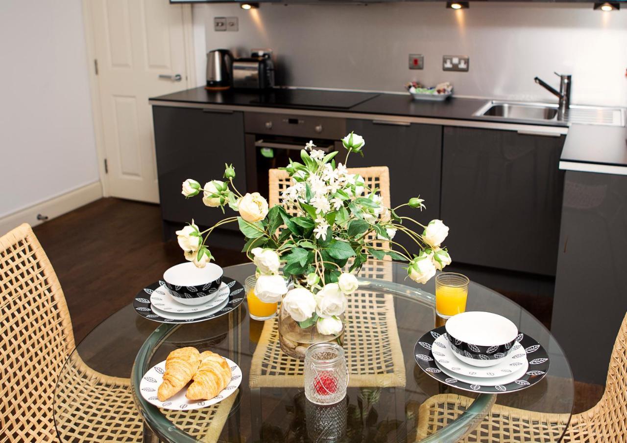 Апартаменты 2, Trafalgar Square 2nd Floor By Indigo Flats