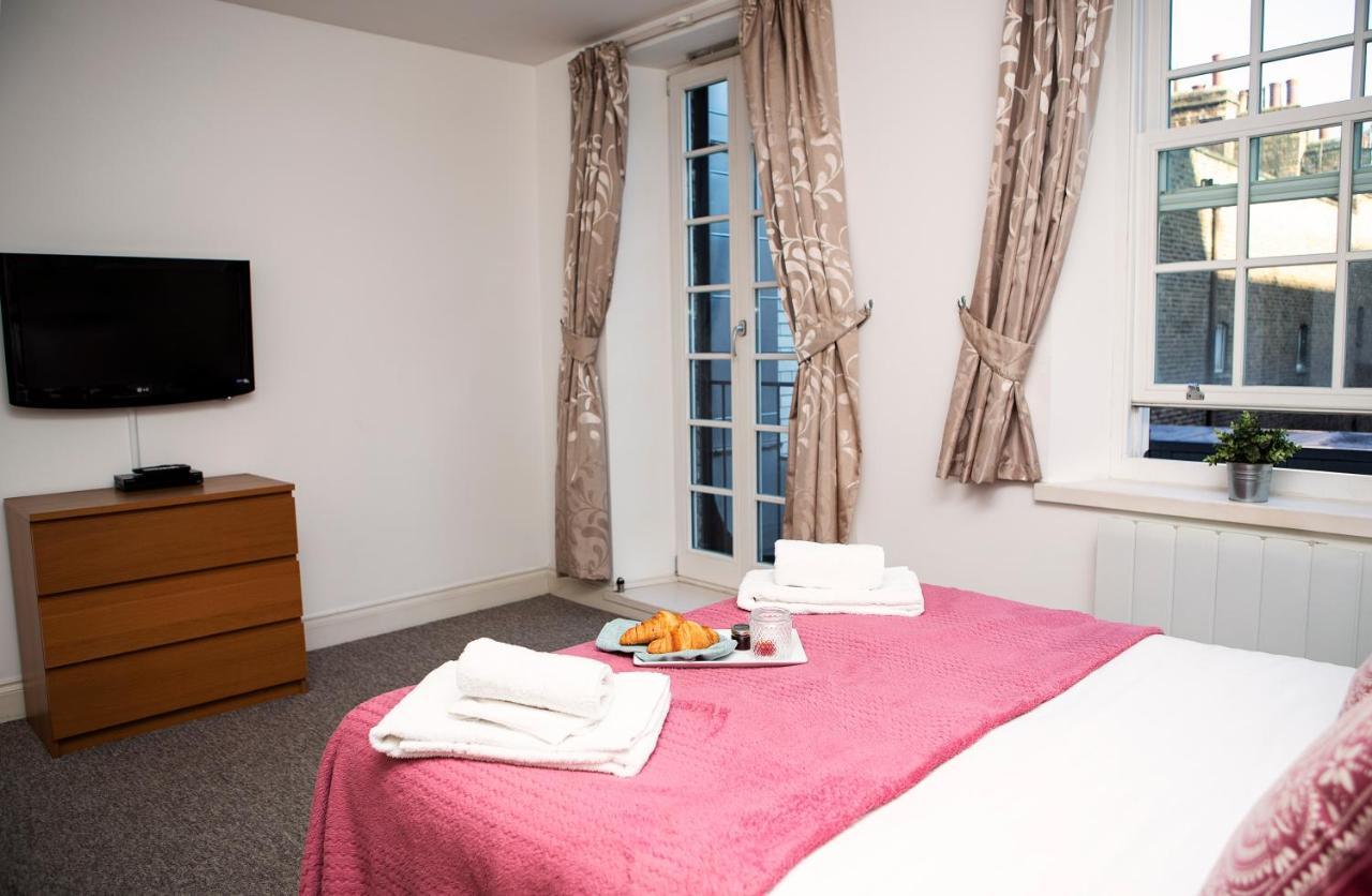 Апартаменты 2, Trafalgar Square 2nd Floor By Indigo Flats
