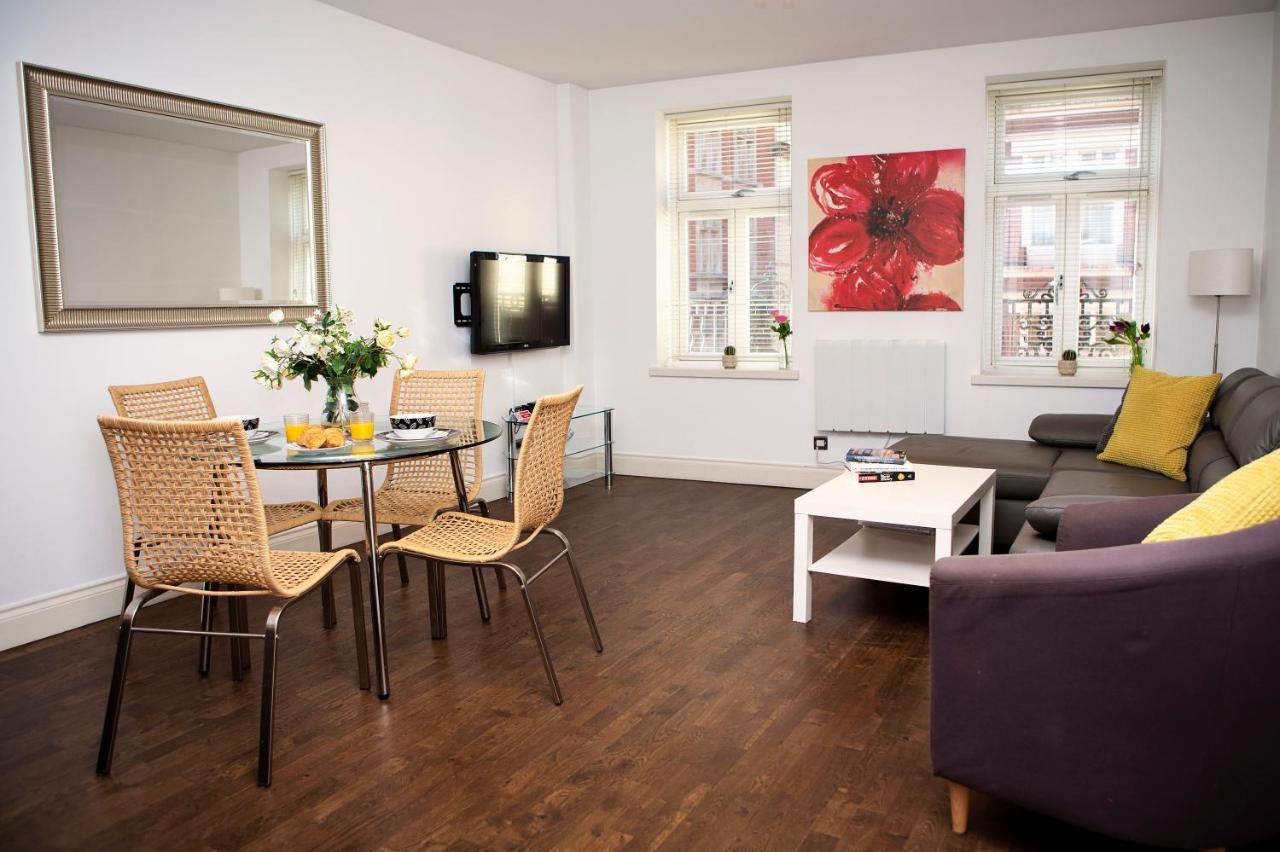 2, Trafalgar Square 2nd Floor By Indigo Flats * Лондон